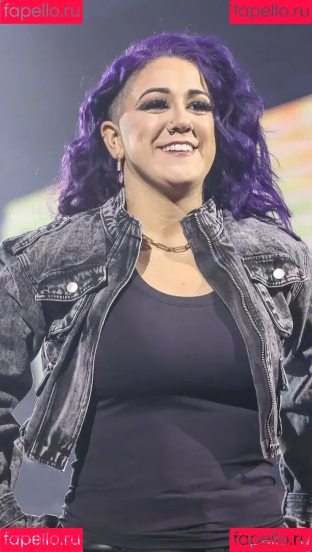 Bayley / Pamela Rose Martinez / bayley.r / https: / itsmebayley Onlyfans Photo Gallery 