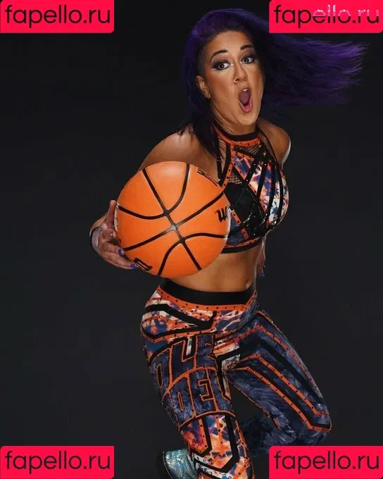 Bayley / Pamela Rose Martinez / bayley.r / https: / itsmebayley Onlyfans Photo Gallery 