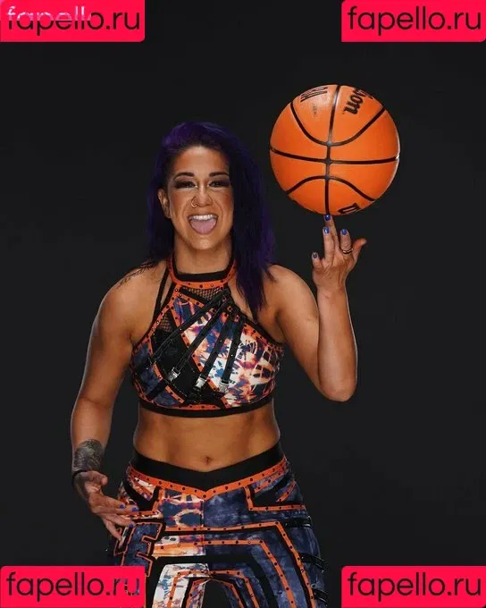 Bayley / Pamela Rose Martinez / bayley.r / https: / itsmebayley Onlyfans Photo Gallery 