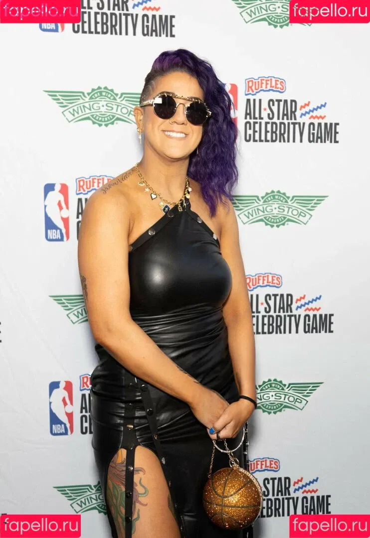 Bayley / Pamela Rose Martinez / bayley.r / https: / itsmebayley Onlyfans Photo Gallery 