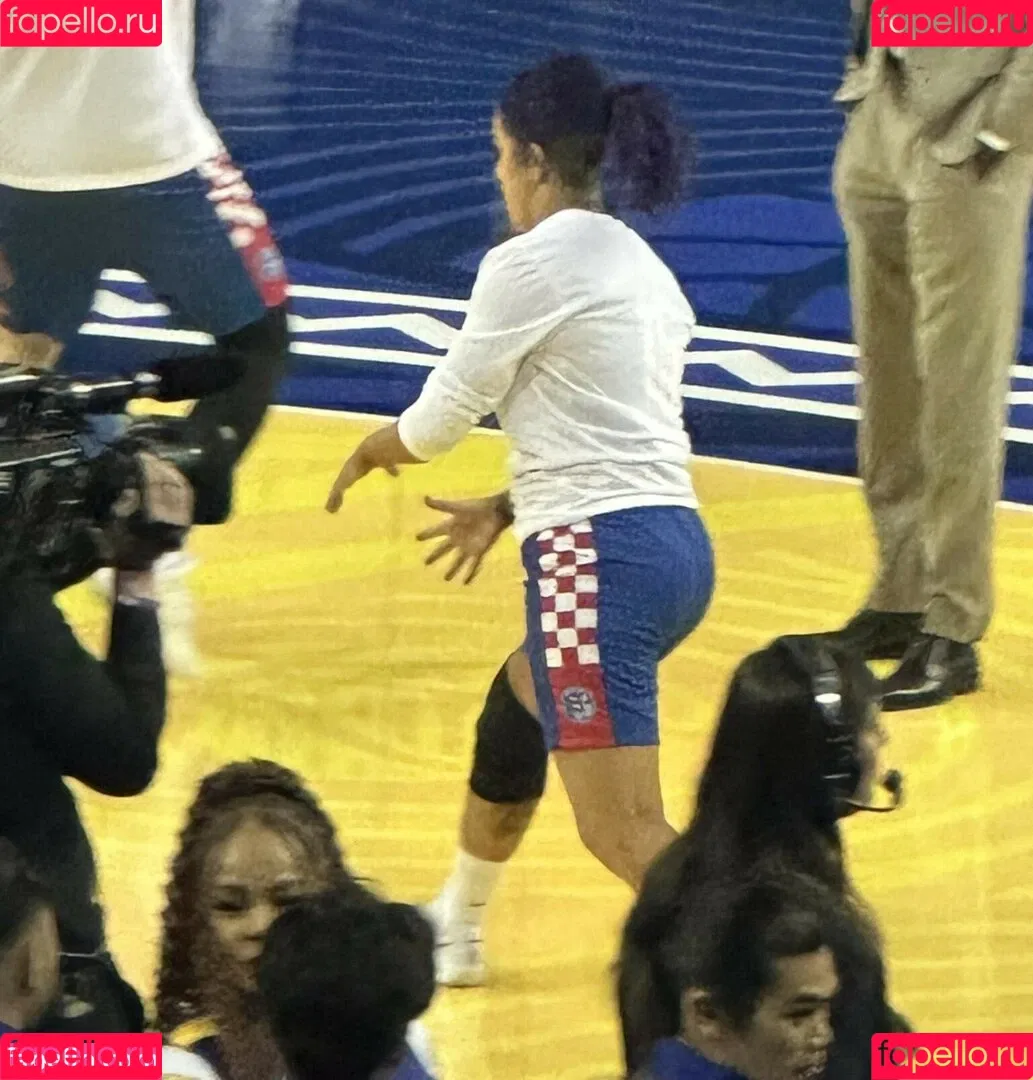 Bayley / Pamela Rose Martinez / bayley.r / https: / itsmebayley Onlyfans Photo Gallery 