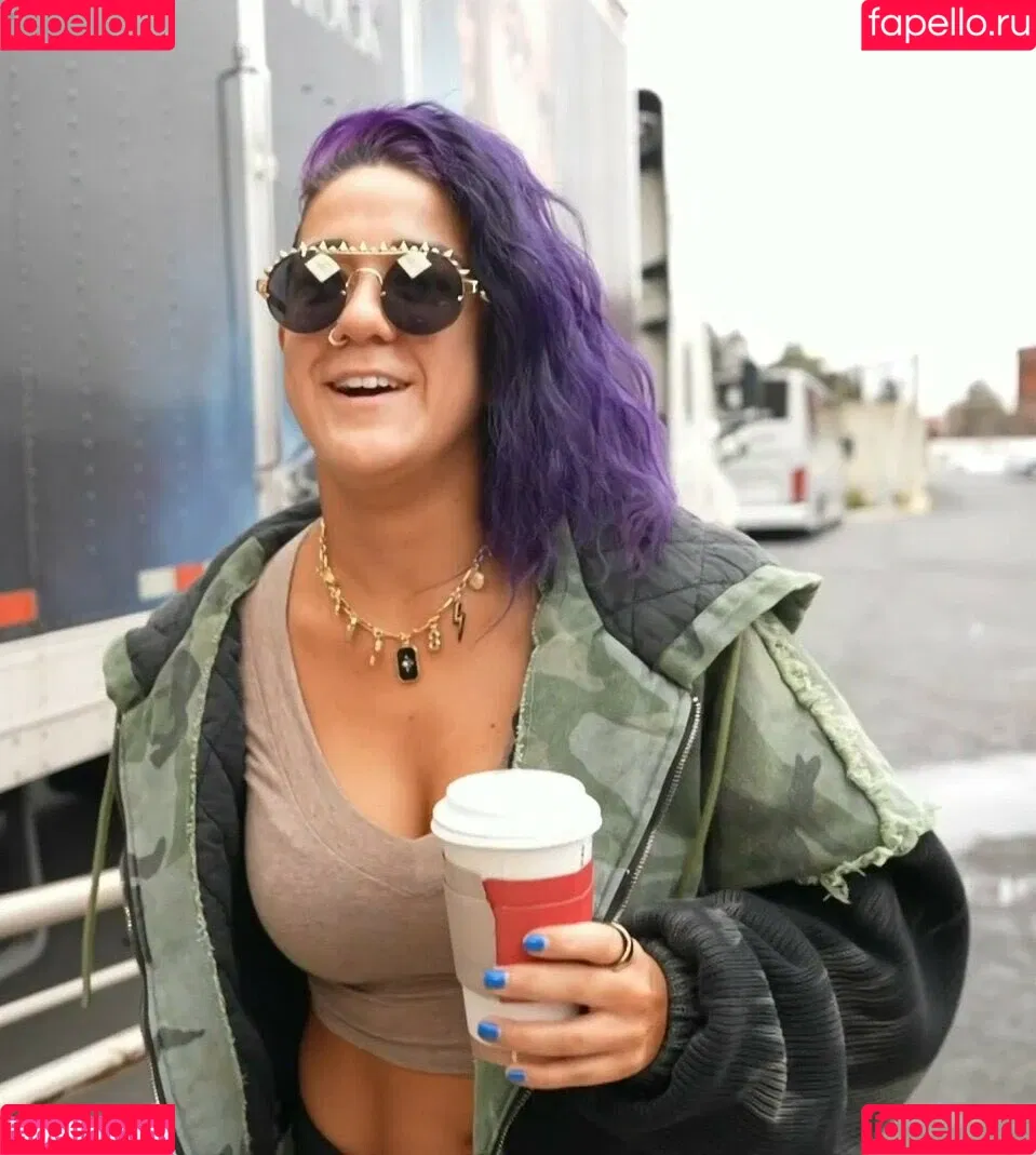 Bayley / Pamela Rose Martinez / bayley.r / https: / itsmebayley Onlyfans Photo Gallery 