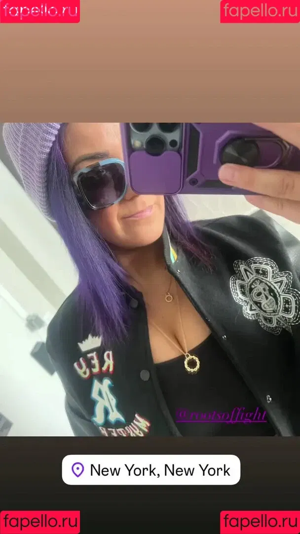 Bayley / Pamela Rose Martinez / bayley.r / https: / itsmebayley Onlyfans Photo Gallery 