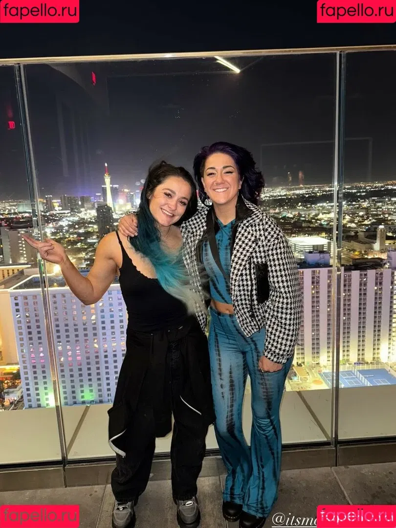 Bayley / Pamela Rose Martinez / bayley.r / https: / itsmebayley Onlyfans Photo Gallery 