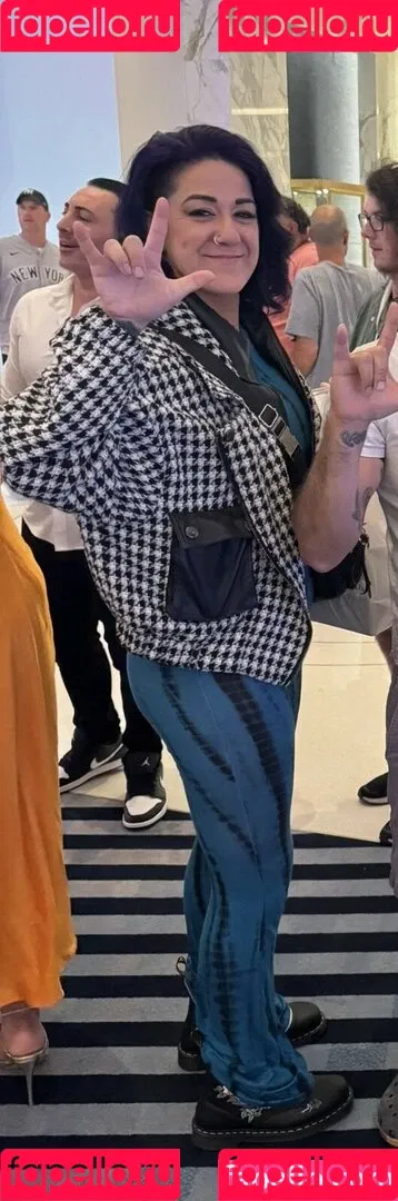 Bayley / Pamela Rose Martinez / bayley.r / https: / itsmebayley Onlyfans Photo Gallery 