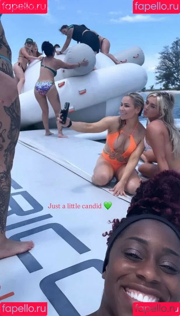 Bayley / Pamela Rose Martinez / bayley.r / https: / itsmebayley Onlyfans Photo Gallery 