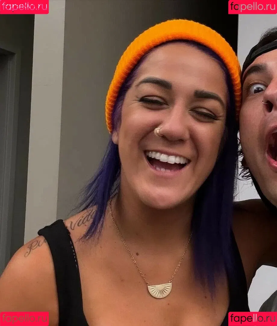 Bayley / Pamela Rose Martinez / bayley.r / https: / itsmebayley Onlyfans Photo Gallery 