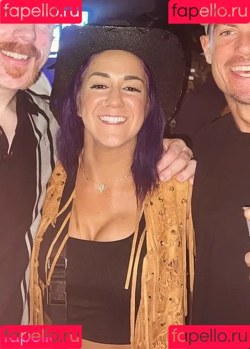 Bayley / Pamela Rose Martinez / bayley.r / https: / itsmebayley Onlyfans Photo Gallery 