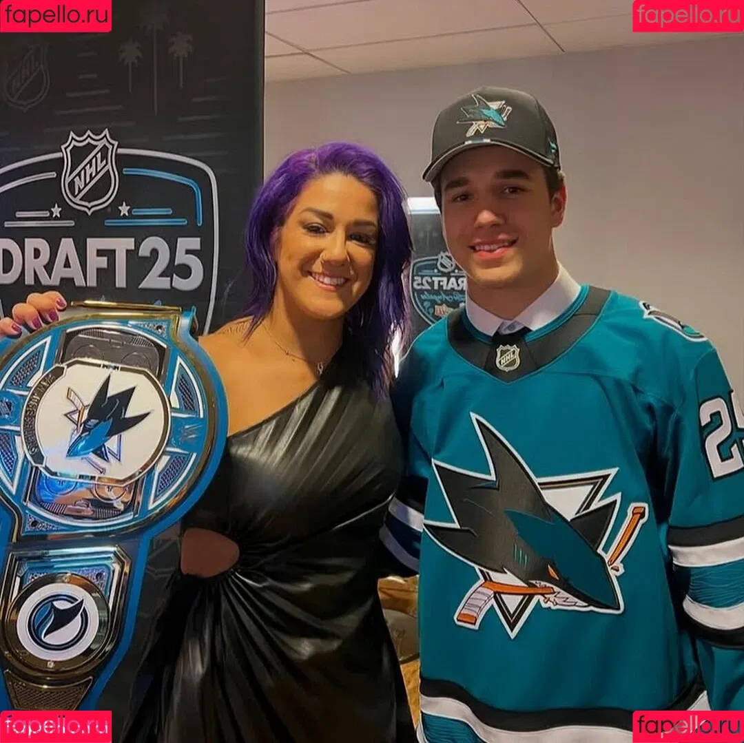 Bayley / Pamela Rose Martinez / bayley.r / https: / itsmebayley Onlyfans Photo Gallery 