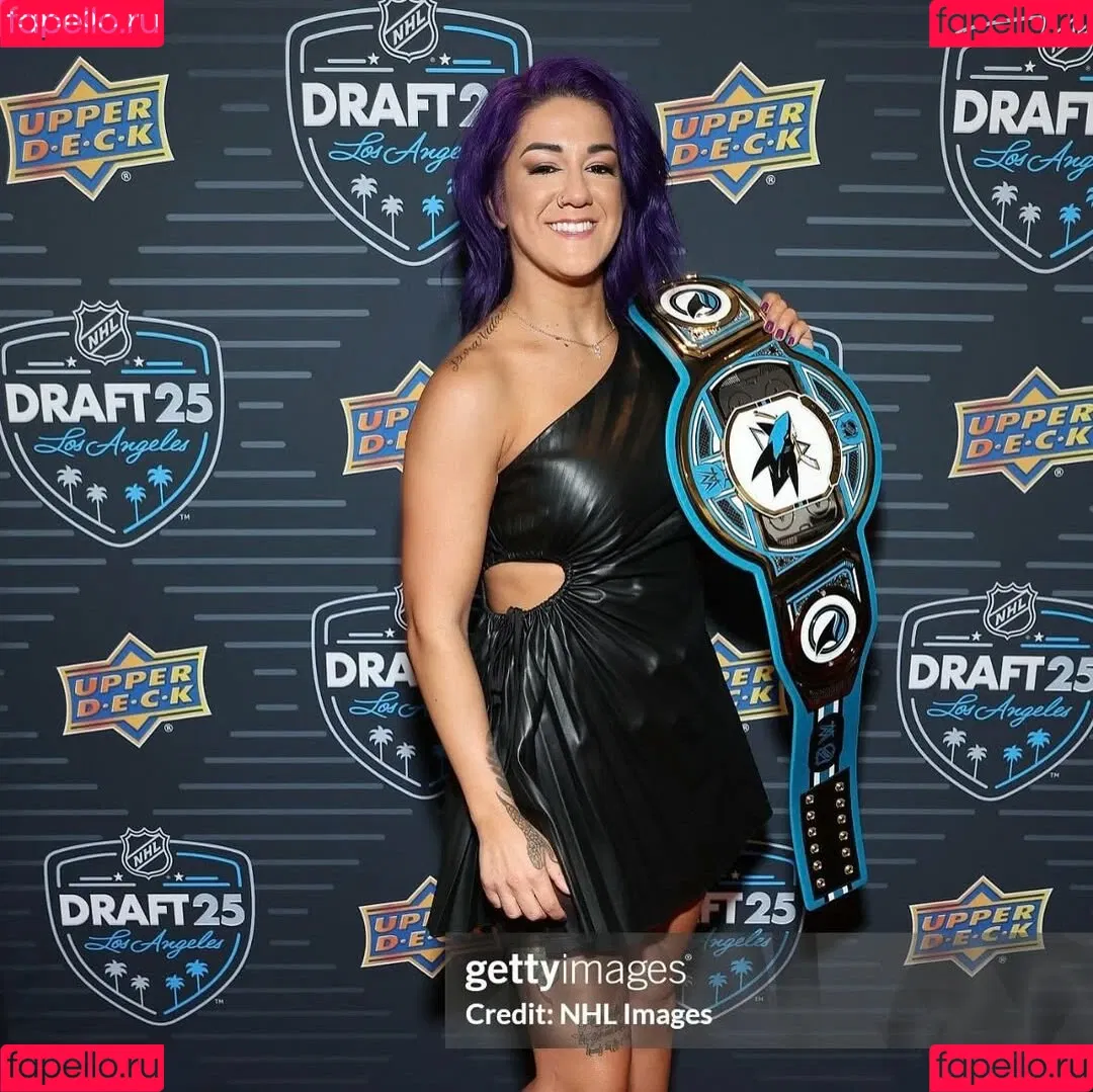 Bayley / Pamela Rose Martinez / bayley.r / https: / itsmebayley Onlyfans Photo Gallery 