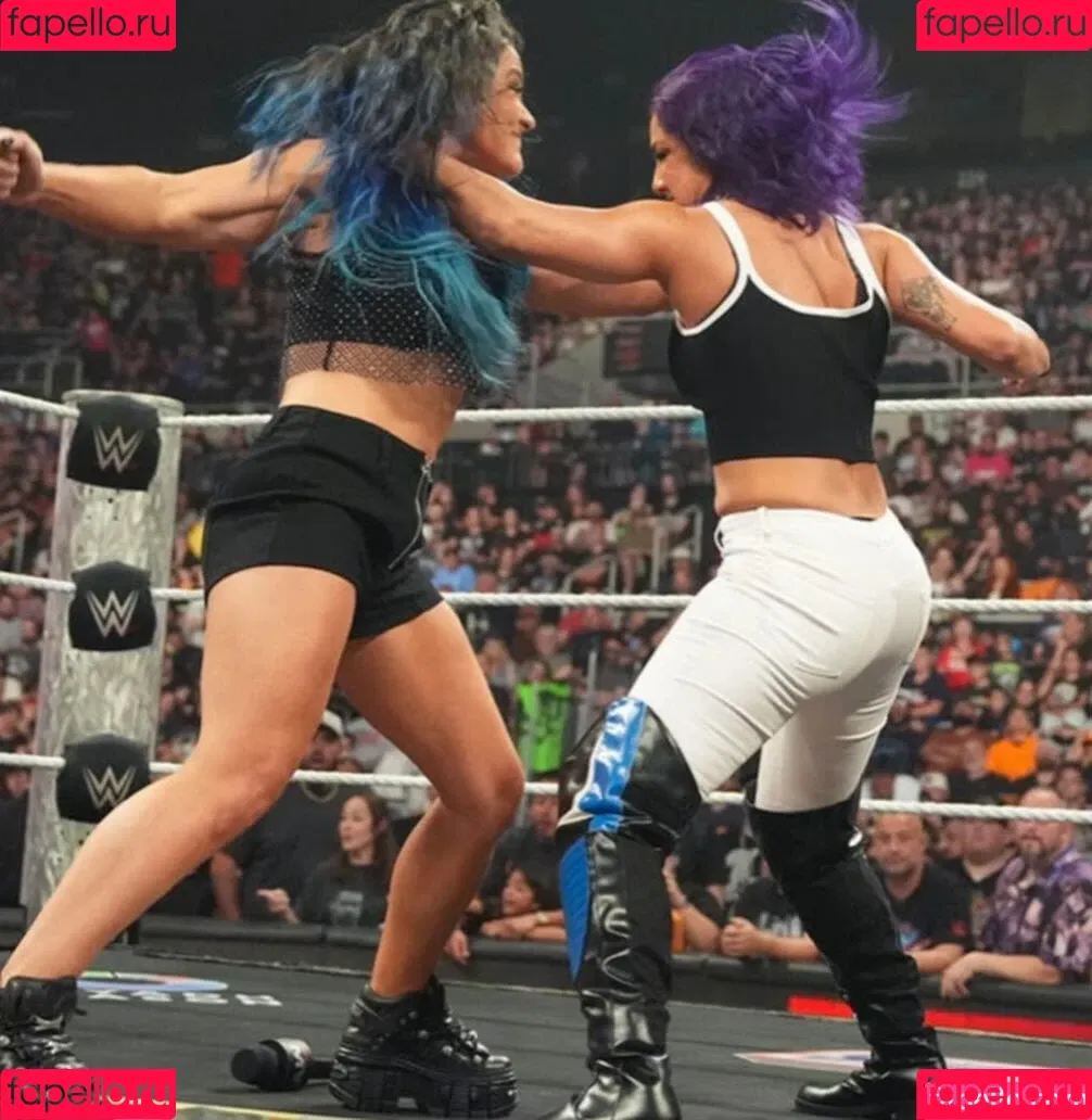 Bayley / Pamela Rose Martinez / bayley.r / https: / itsmebayley Onlyfans Photo Gallery 