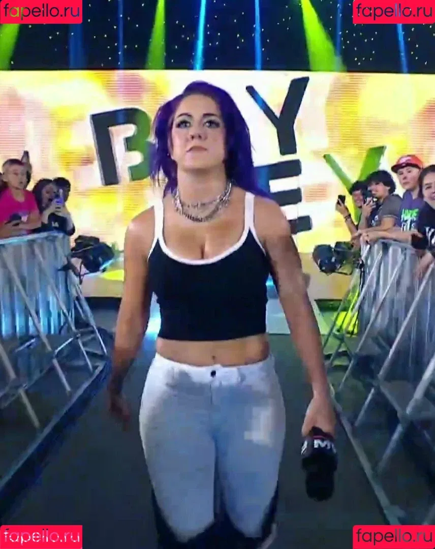 Bayley / Pamela Rose Martinez / bayley.r / https: / itsmebayley Onlyfans Photo Gallery 