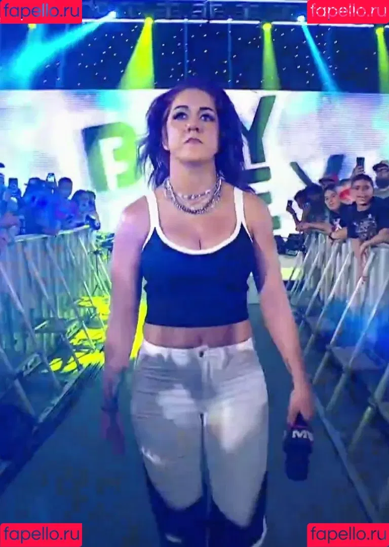 Bayley / Pamela Rose Martinez / bayley.r / https: / itsmebayley Onlyfans Photo Gallery 