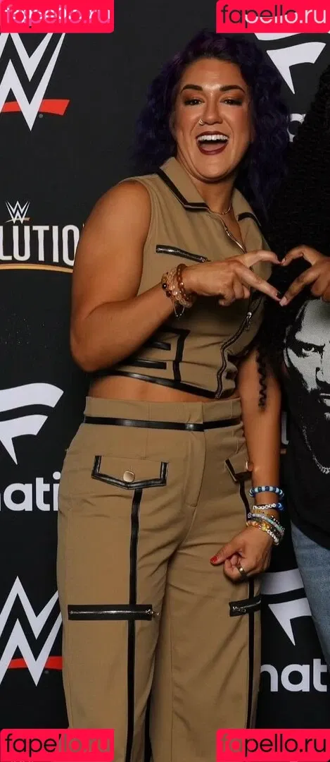 Bayley / Pamela Rose Martinez / bayley.r / https: / itsmebayley Onlyfans Photo Gallery 