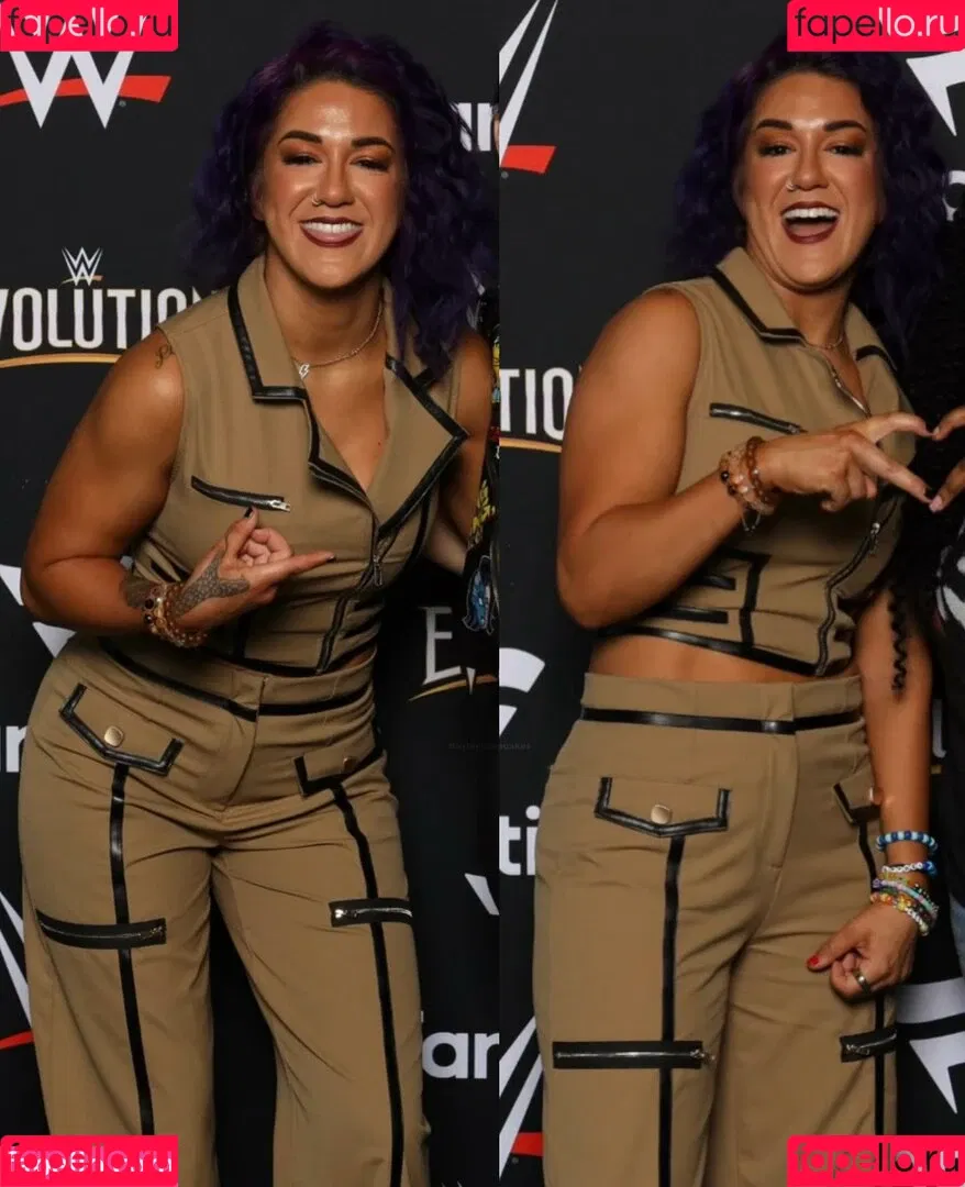 Bayley / Pamela Rose Martinez / bayley.r / https: / itsmebayley Onlyfans Photo Gallery 