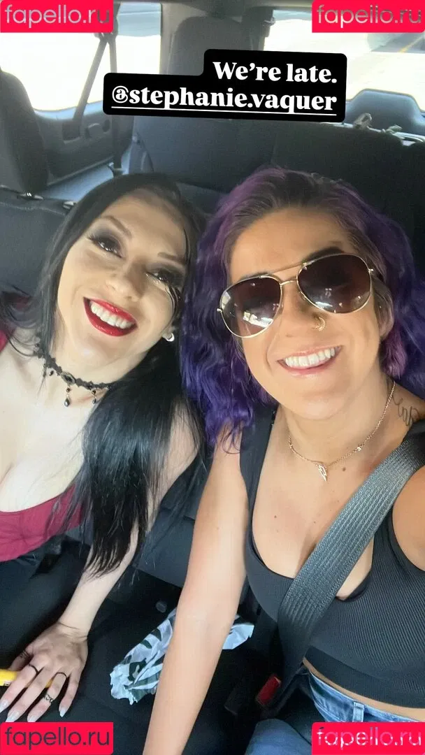 Bayley / Pamela Rose Martinez / bayley.r / https: / itsmebayley Onlyfans Photo Gallery 