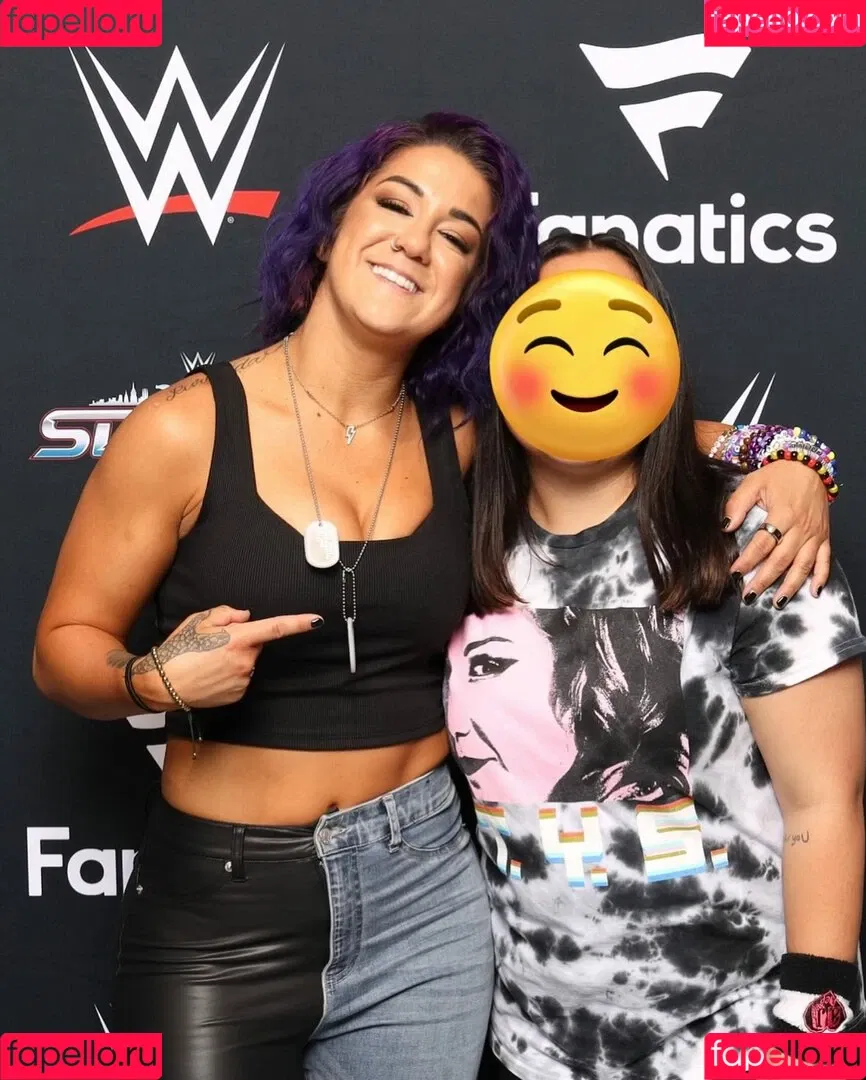 Bayley / Pamela Rose Martinez / bayley.r / https: / itsmebayley Onlyfans Photo Gallery 