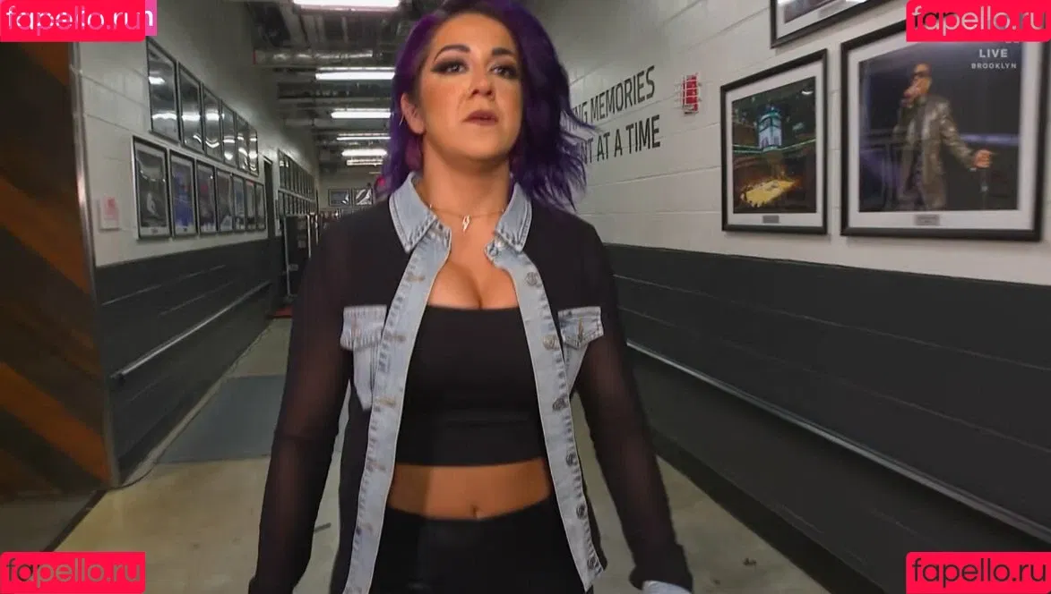 Bayley / Pamela Rose Martinez / bayley.r / https: / itsmebayley Onlyfans Photo Gallery 