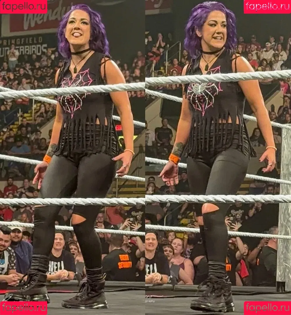Bayley / Pamela Rose Martinez / bayley.r / https: / itsmebayley Onlyfans Photo Gallery 