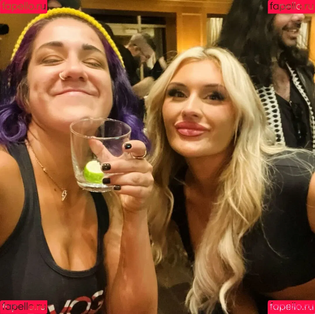 Bayley / Pamela Rose Martinez / bayley.r / https: / itsmebayley Onlyfans Photo Gallery 