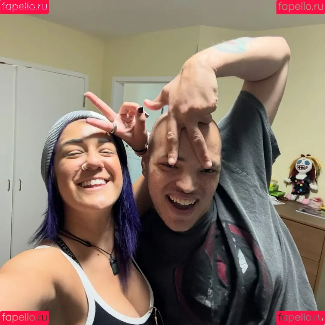 Bayley / Pamela Rose Martinez / bayley.r / https: / itsmebayley Onlyfans Photo Gallery 