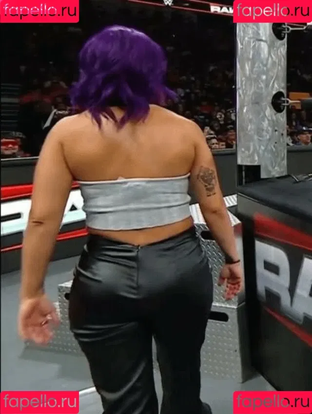 Bayley / Pamela Rose Martinez / bayley.r / https: / itsmebayley Onlyfans Photo Gallery 