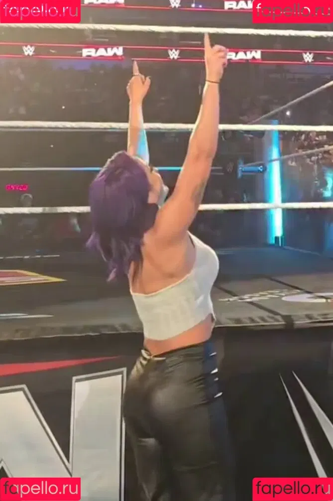 Bayley / Pamela Rose Martinez / bayley.r / https: / itsmebayley Onlyfans Photo Gallery 