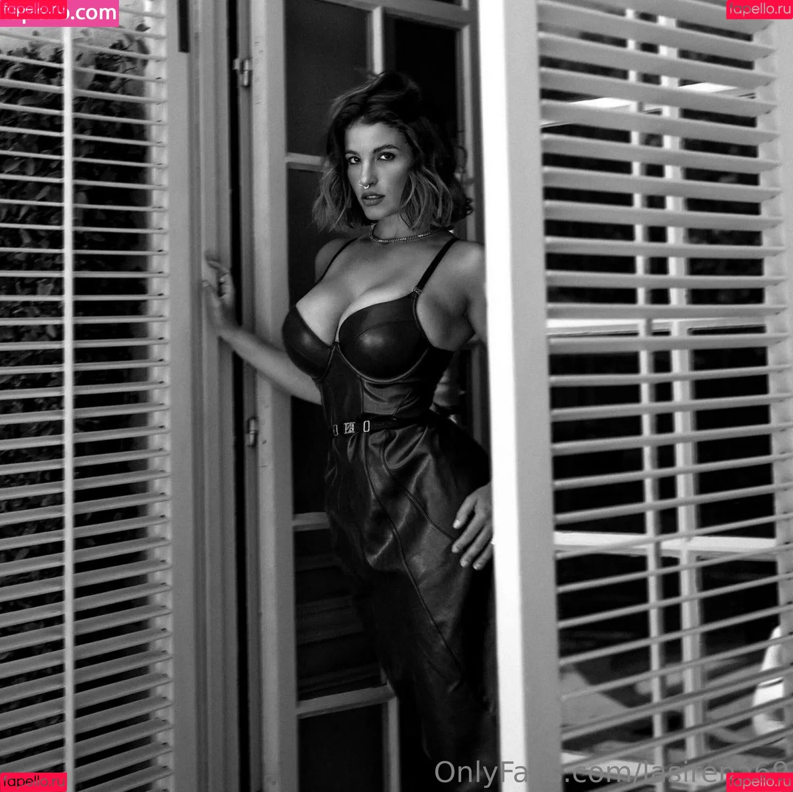 Antonella / Lasirena69 / lasirena69_ Onlyfans Photo Gallery 