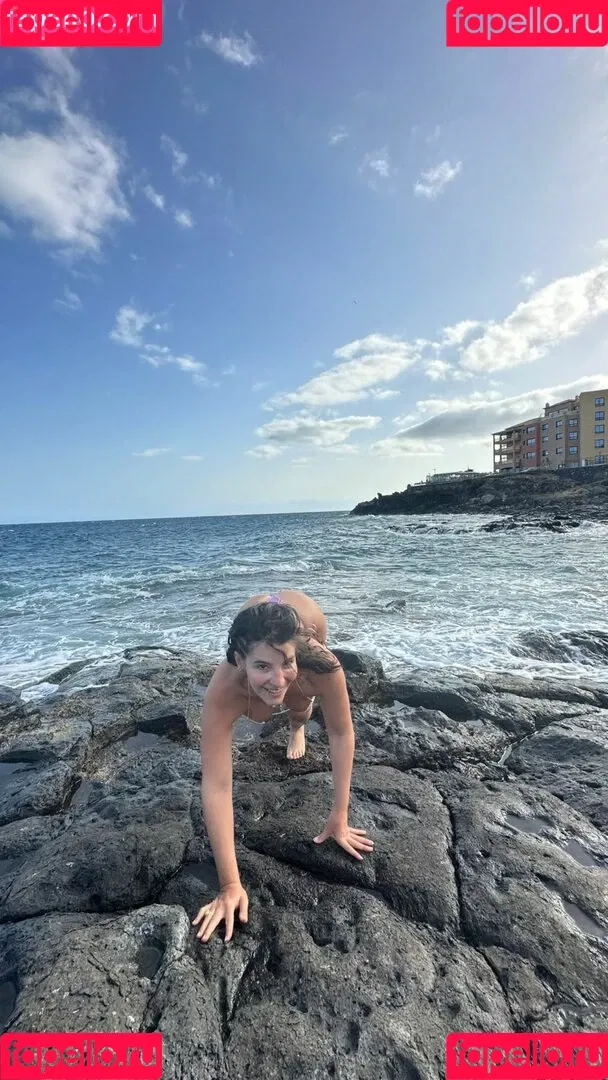 Antonella / Lasirena69 / lasirena69_ Onlyfans Photo Gallery 