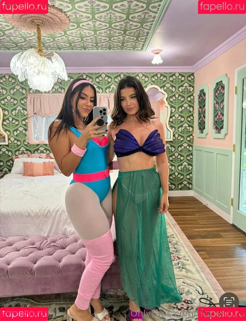 Antonella / Lasirena69 / lasirena69_ Onlyfans Photo Gallery 