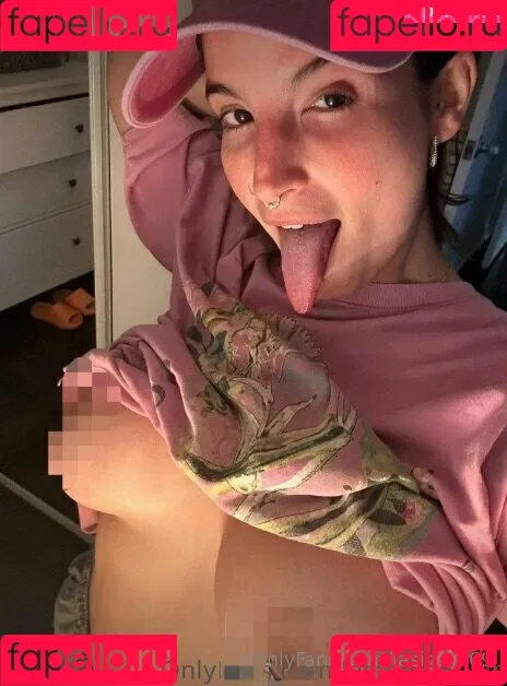 Antonella / Lasirena69 / lasirena69_ Onlyfans Photo Gallery 