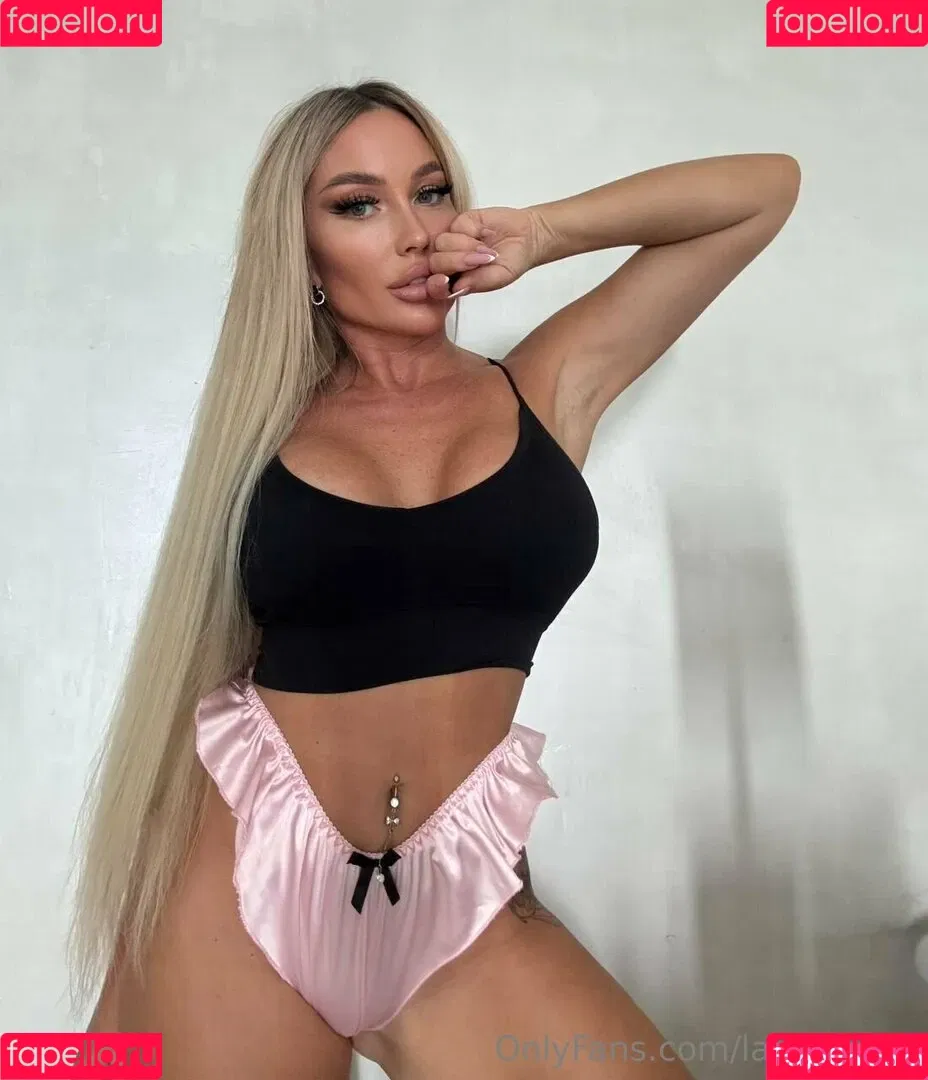 Antonella / Lasirena69 / lasirena69_ Onlyfans Photo Gallery 