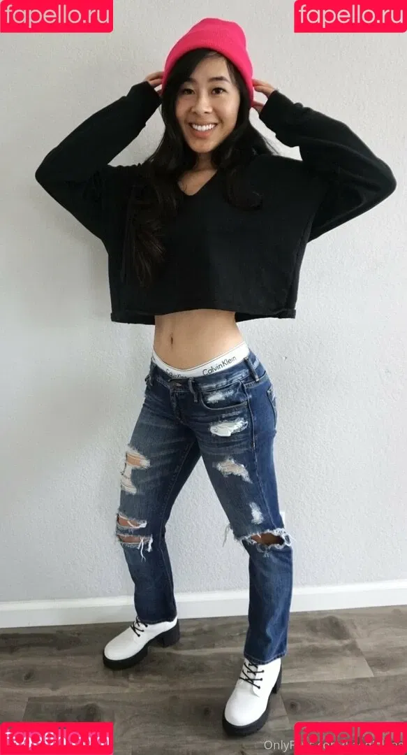 kaedialang / langkaedia Onlyfans Photo Gallery 