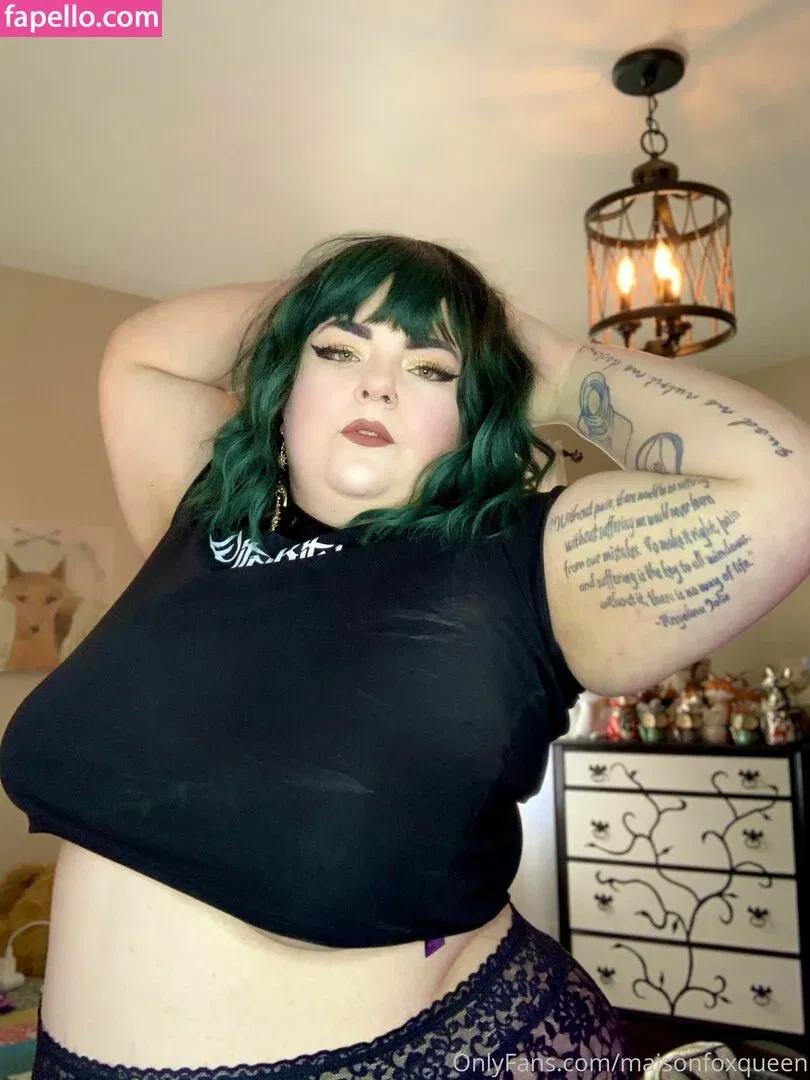 maisonfoxqueen / msmew Onlyfans Photo Gallery 