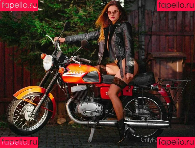 __.afina.___ / afina_ Onlyfans Photo Gallery 