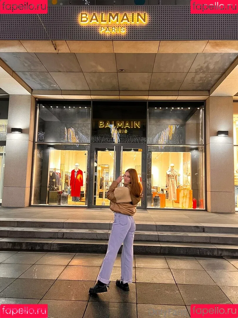 __.afina.___ / afina_ Onlyfans Photo Gallery 