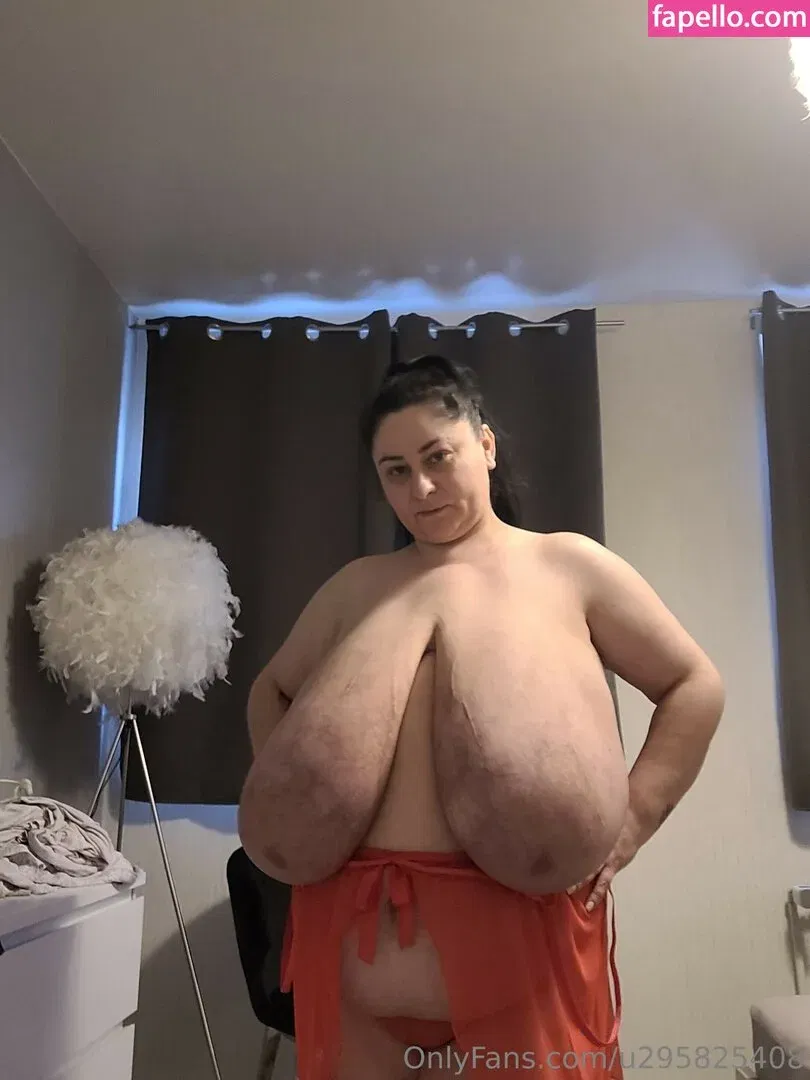 Alice 85JJ / alice_85jj / u295825408 Onlyfans Photo Gallery 