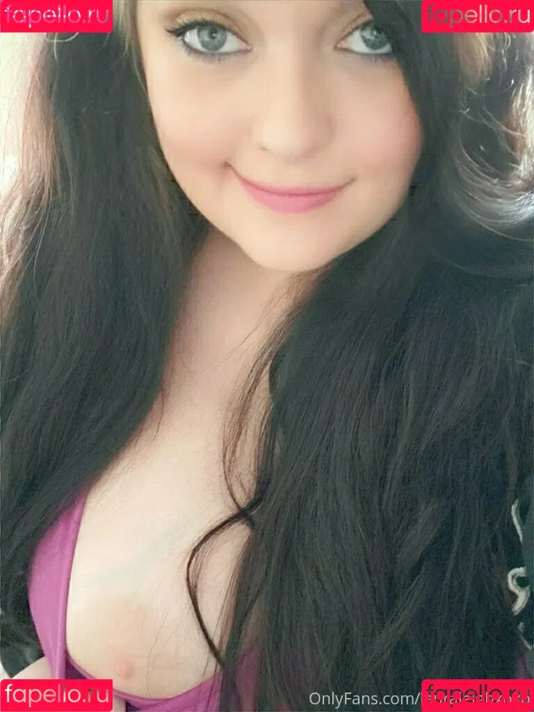 lauraleighxoxo / the.lauraleighxoxo Onlyfans Photo Gallery 