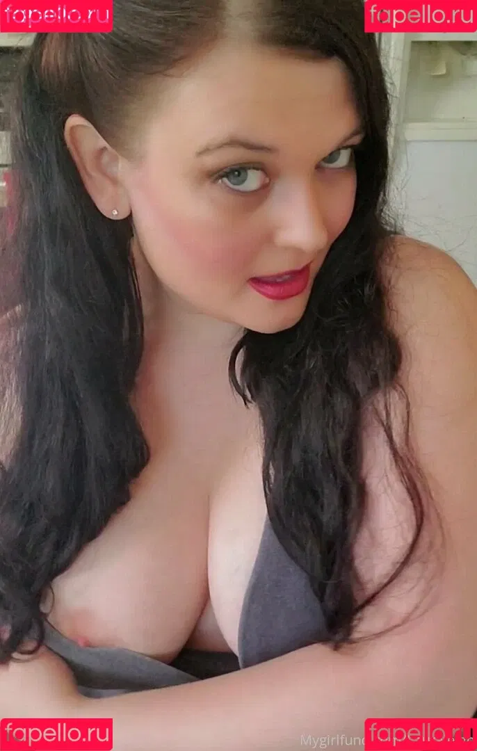 lauraleighxoxo / the.lauraleighxoxo Onlyfans Photo Gallery 