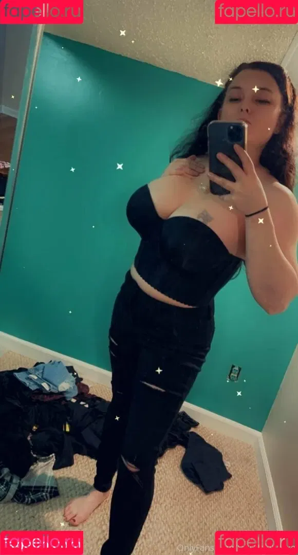 lauraleighxoxo / the.lauraleighxoxo Onlyfans Photo Gallery 