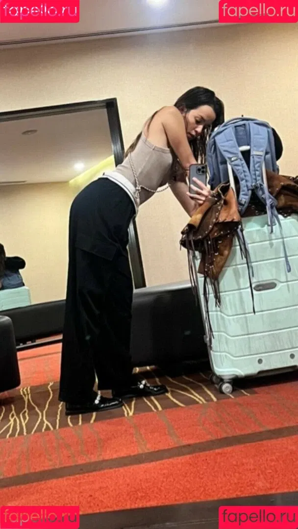Catalina Garcia / Madameperine / catalinagarc Onlyfans Photo Gallery 