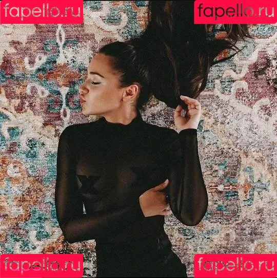 Regina Hixt / reginahixt Onlyfans Photo Gallery 