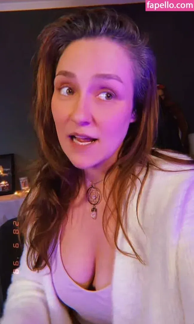 Regina Hixt / reginahixt Onlyfans Photo Gallery 