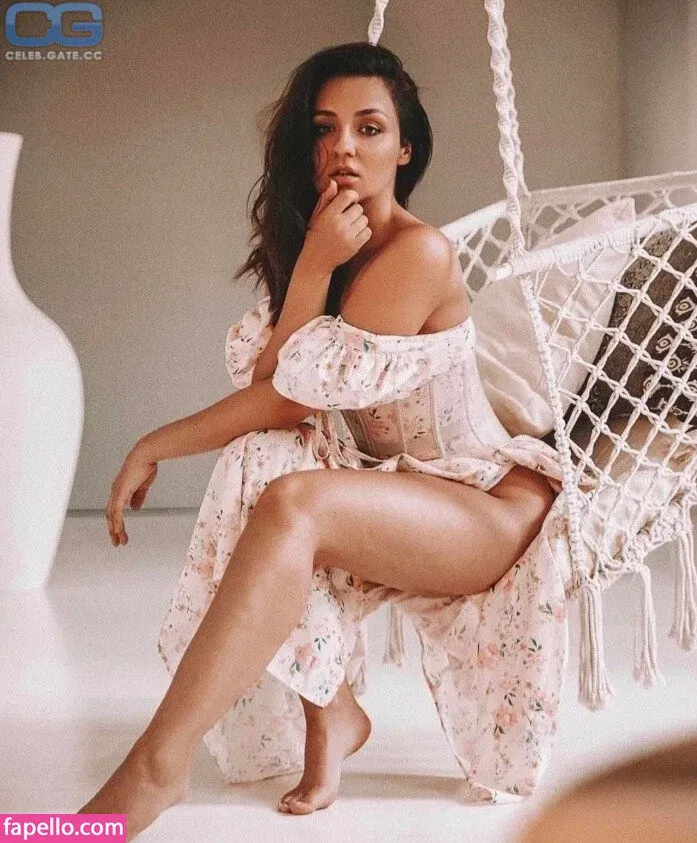 Regina Hixt / reginahixt Onlyfans Photo Gallery 