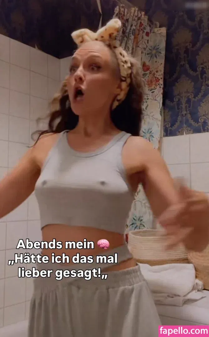 Regina Hixt / reginahixt Onlyfans Photo Gallery 