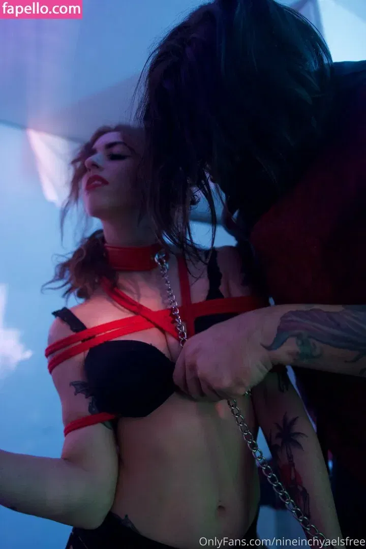 nineinchyaelsfree / teninchyaels Onlyfans Photo Gallery 