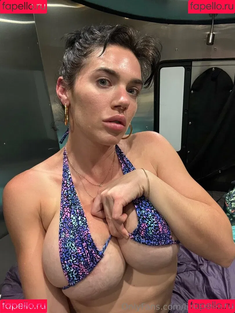 Lizbeth Eden / LizbethEden Onlyfans Photo Gallery 
