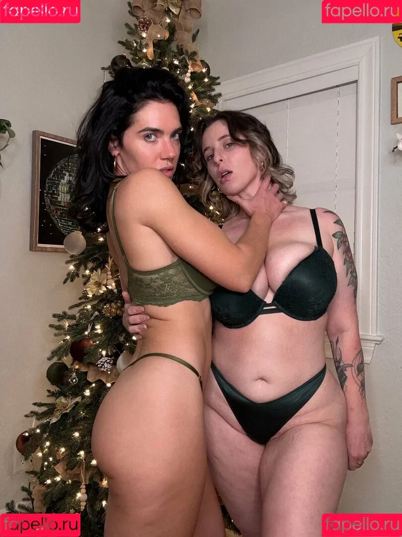 Lizbeth Eden / LizbethEden Onlyfans Photo Gallery 