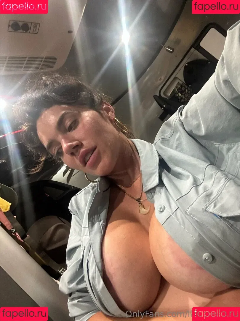 Lizbeth Eden / LizbethEden Onlyfans Photo Gallery 