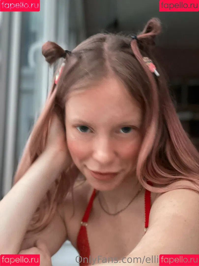 Intrepid-Sundae-8802 / eli_elli_ / elli_elli Onlyfans Photo Gallery 